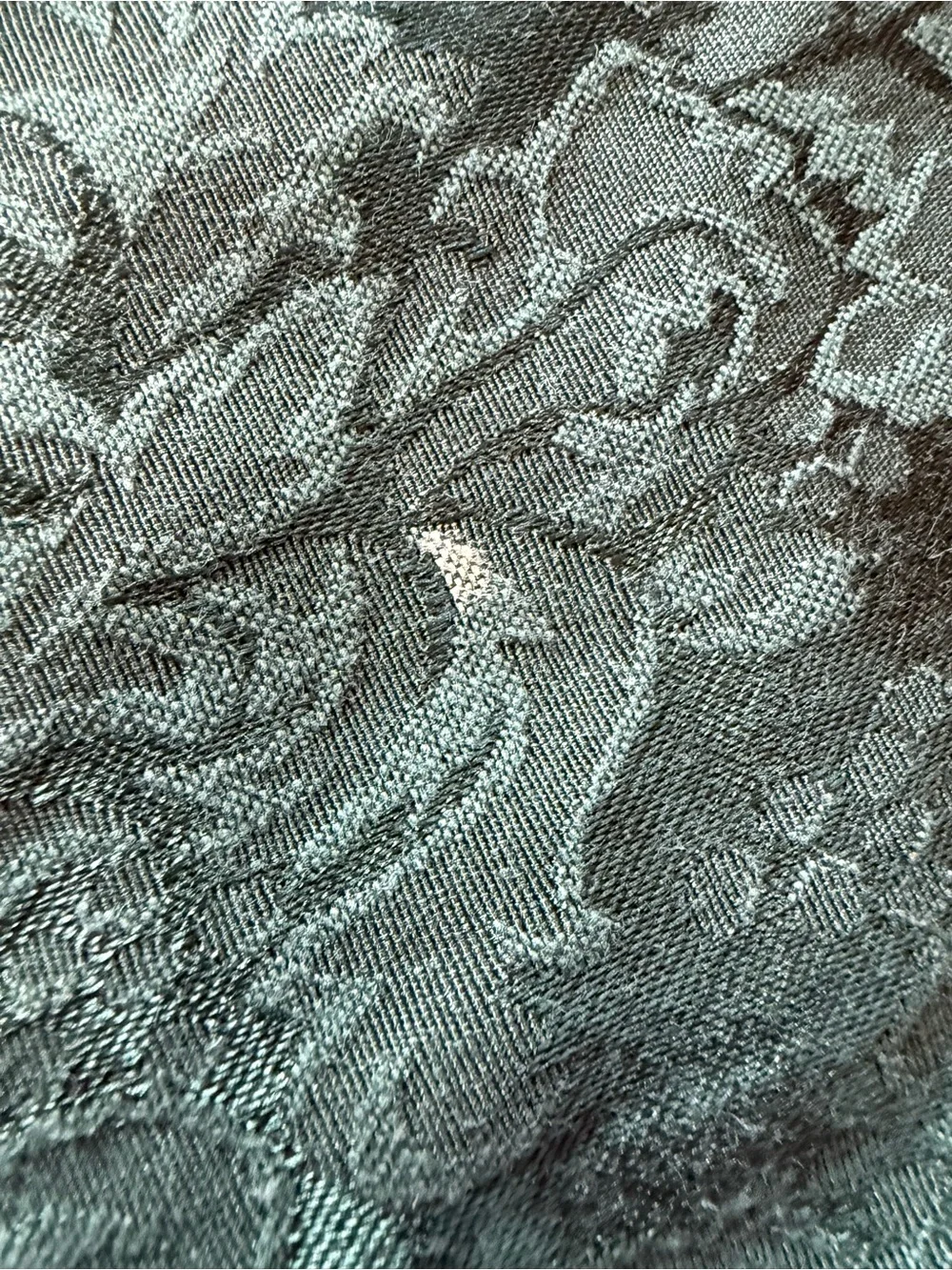 VTG Avon Home Damask Green Banquet Table Cloth 59x141 Oblong Holiday Party